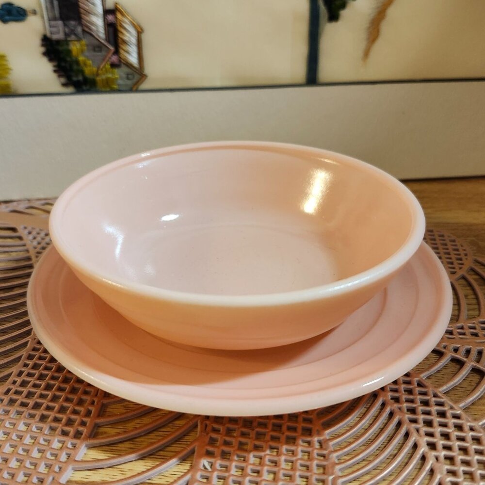 Hazel Atlas Moderntone Platonite Pastel Pink Plate & Bowl Vintage Set Saucer